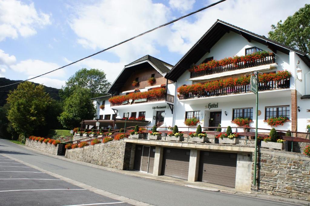 Hotel Rittersprung Ouren Eksteriør bilde